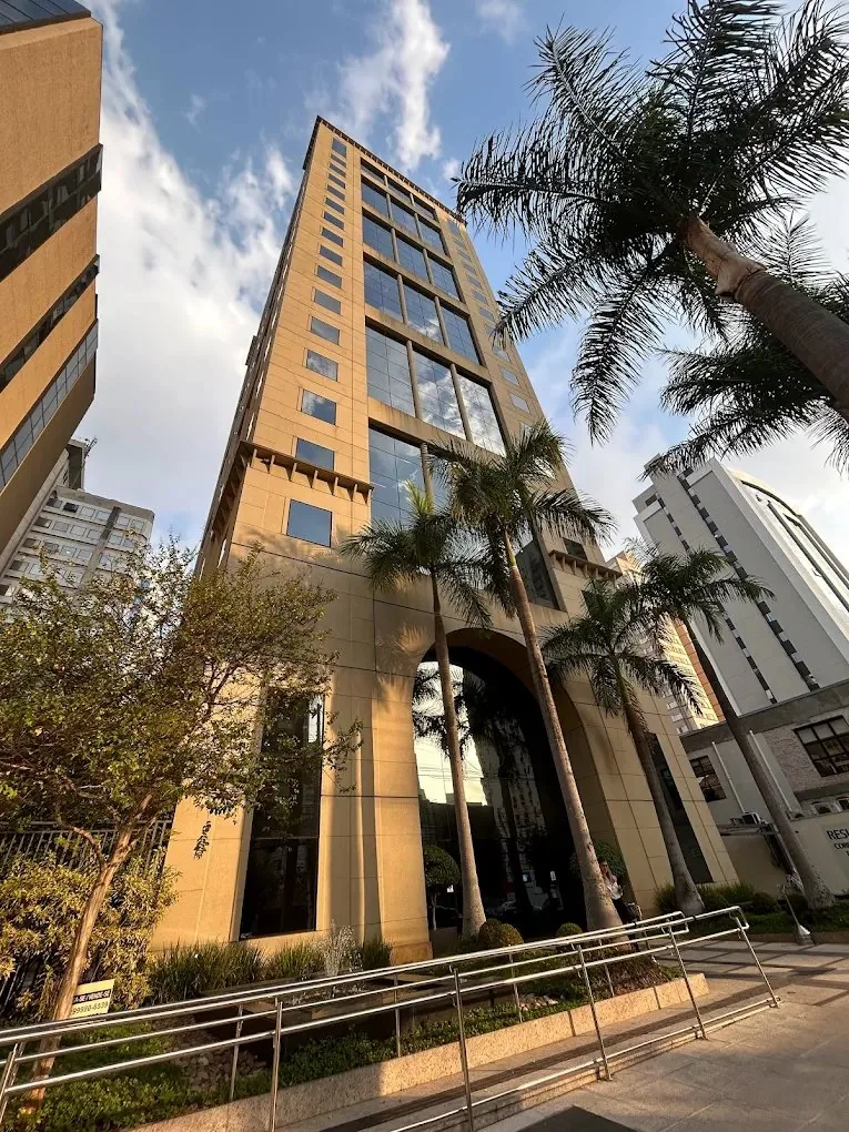 Consultório de psicologia no Itaim Bibi, São Paulo - fachada do edifício